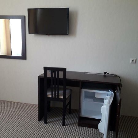 Sariya Hotel Kheivani Kültér fotó