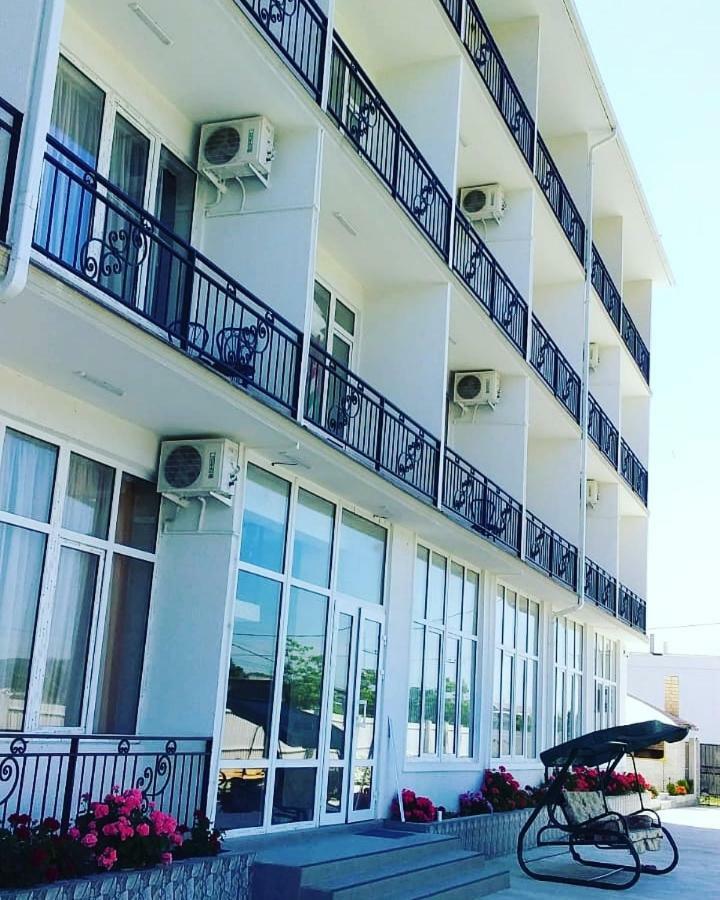 Sariya Hotel Kheivani Kültér fotó