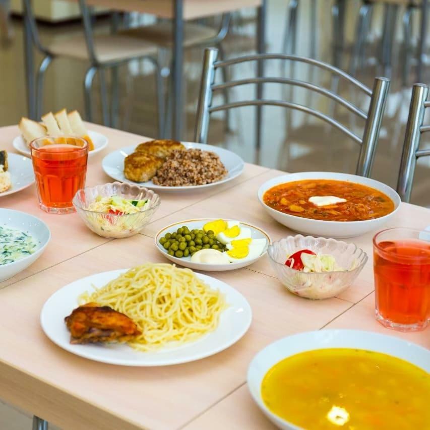 Sariya Hotel Kheivani Kültér fotó